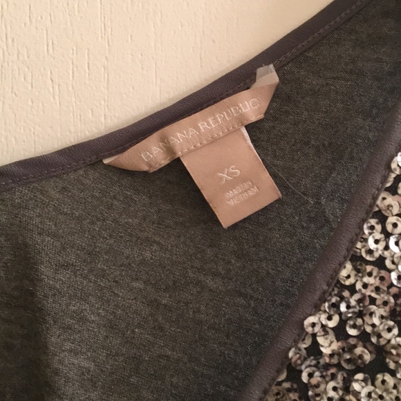 Top - Picture 3 of 4